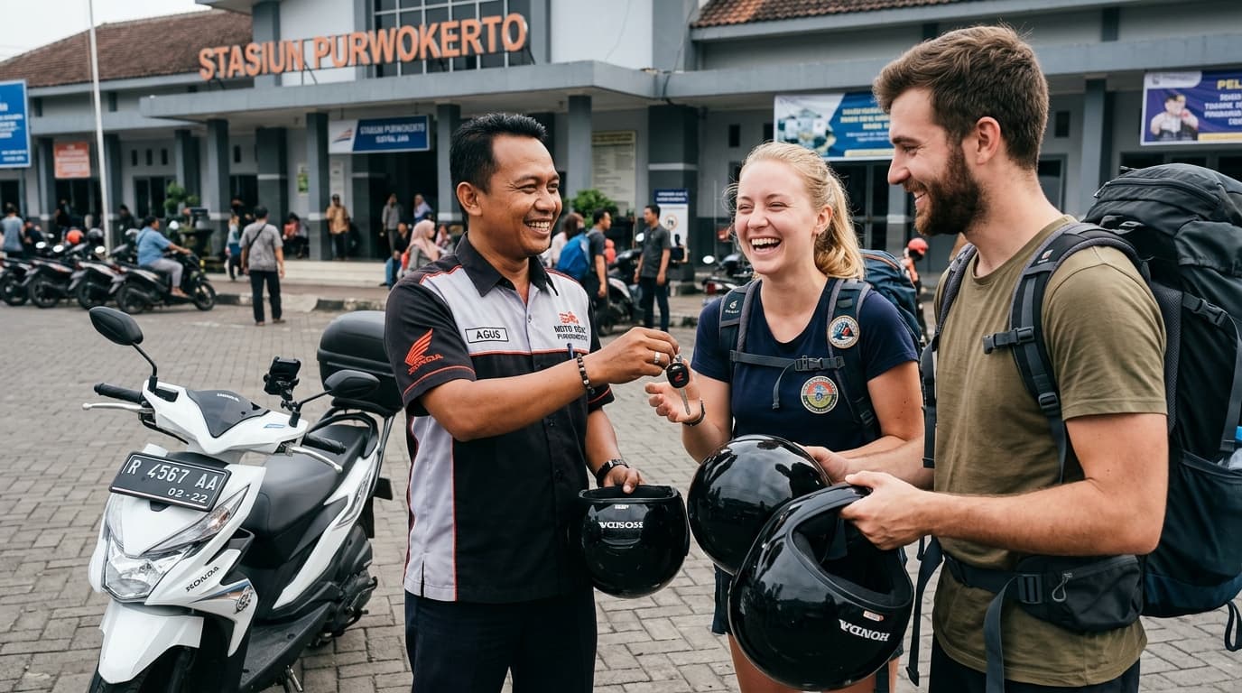 Pengantaran motor Boss di depan Stasiun Purwokerto